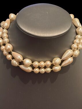 Elegant Champagne Pearl Bead Necklace - Women's Jewelry